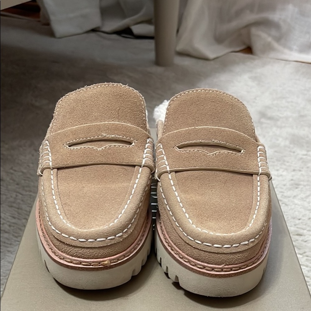 Donald Pliner Tan Suede Mule